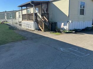 88 Monterrey Ave, Washington, PA 15301