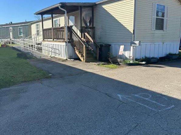 88 Monterrey Ave