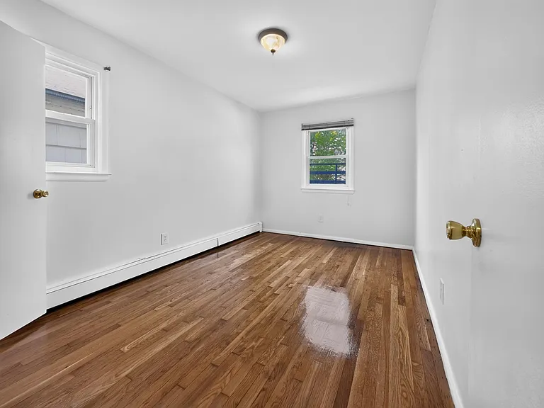 41 Edwards Ct #2 — Photo 15