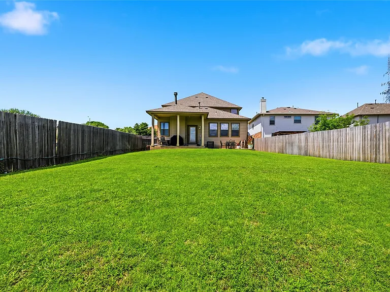 8318 Campeche Bay Pl — Photo 39
