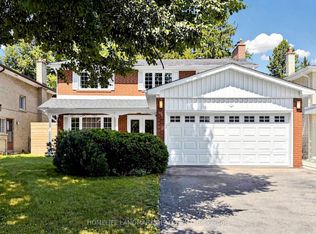 56 Kentland Cres, Toronto, ON M2M 2X6