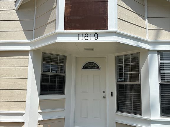 2nd image of 11619 Terra Bella St