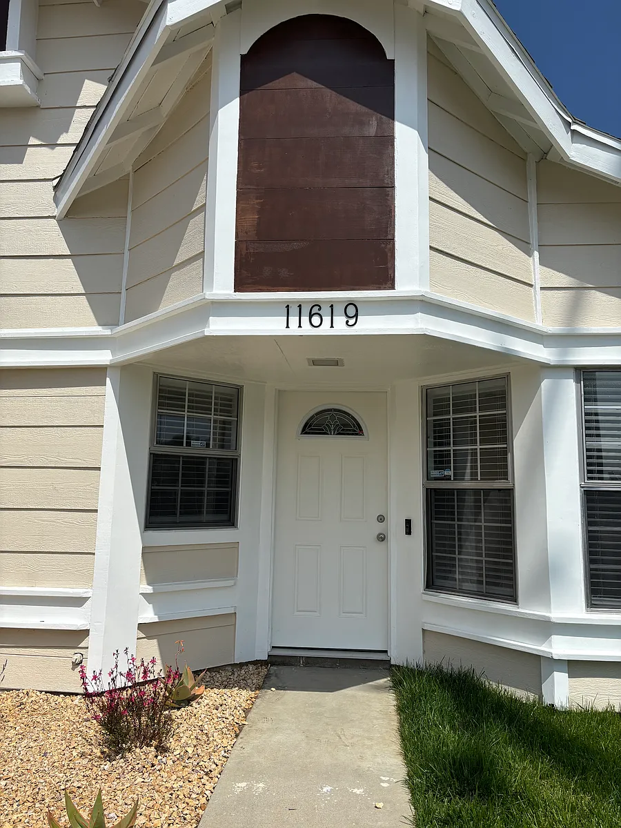 Building Photo - 11619 Terra Bella St