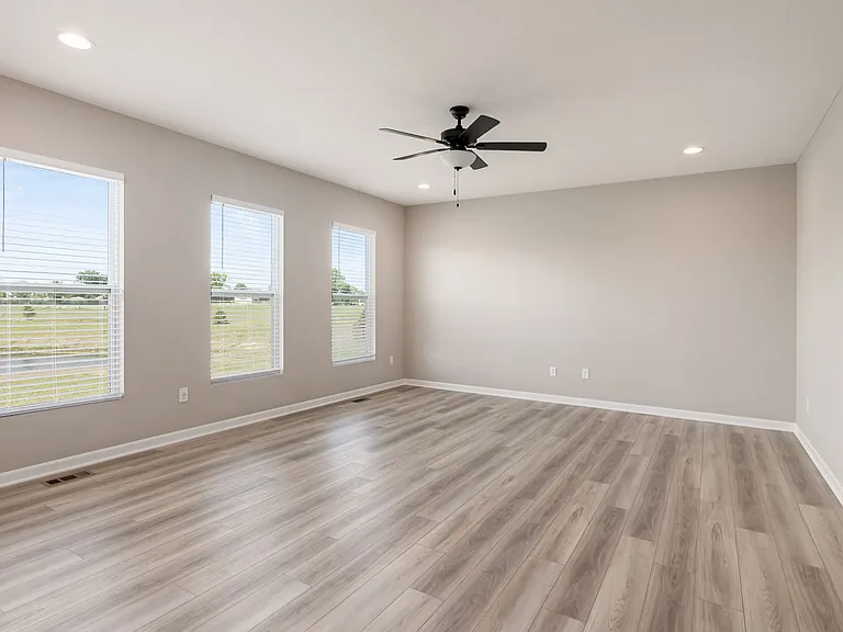3665 Mantle Dr — Photo 11