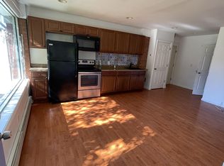 399 Smithtown Blvd #1A, Ronkonkoma, NY 11779