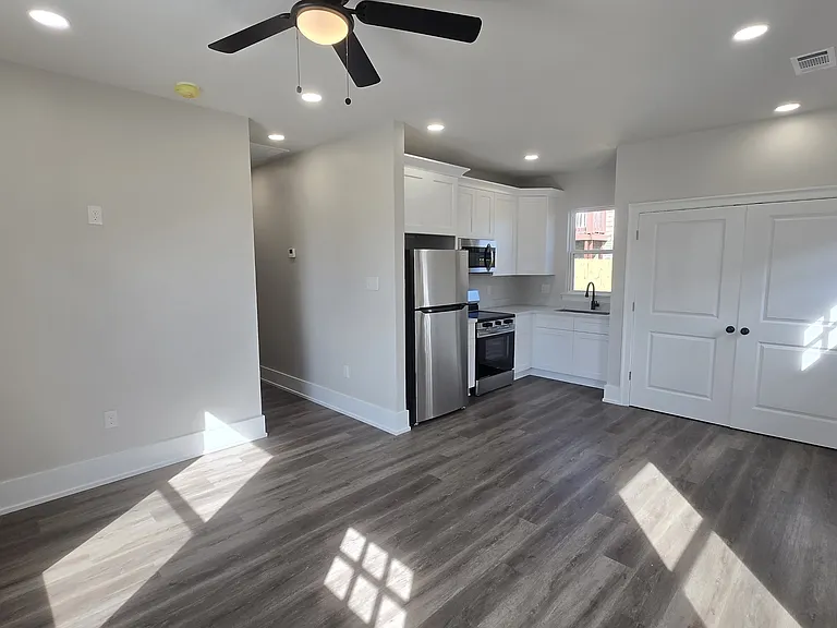 3625 Park Blvd #3625 — Photo 2
