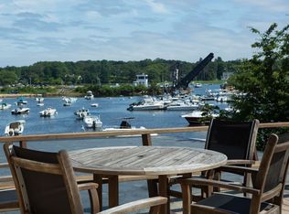 2 Bridge St, Manchester, MA 01944