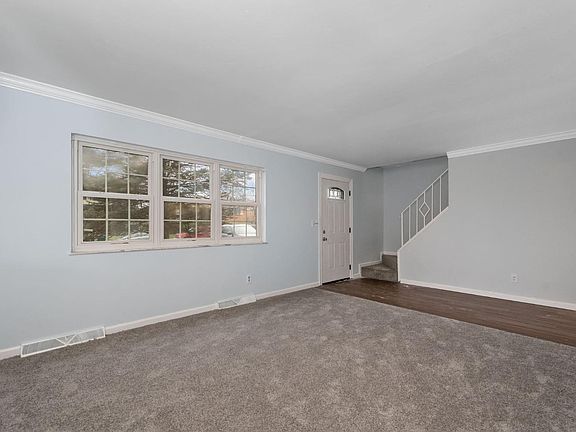 4th image of 5978 Waldway Ln