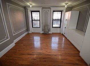 196 Van Buren St #1, Brooklyn, NY 11221