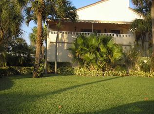 220 Celestial Way APT 4, Juno Beach, FL 33408