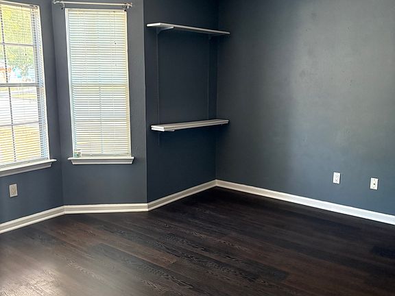 3rd image of 9230 Jan Glen Ln