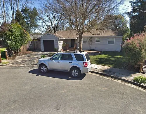 926 Louisa Ct Photo 1