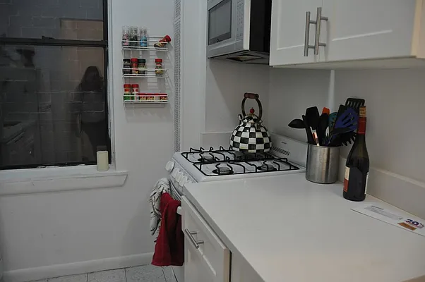 Rented by Sky Management | media 33