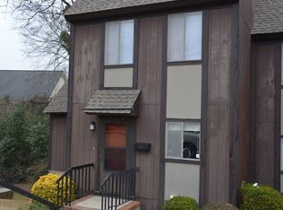 642 Willow Creek Dr, Macon, GA