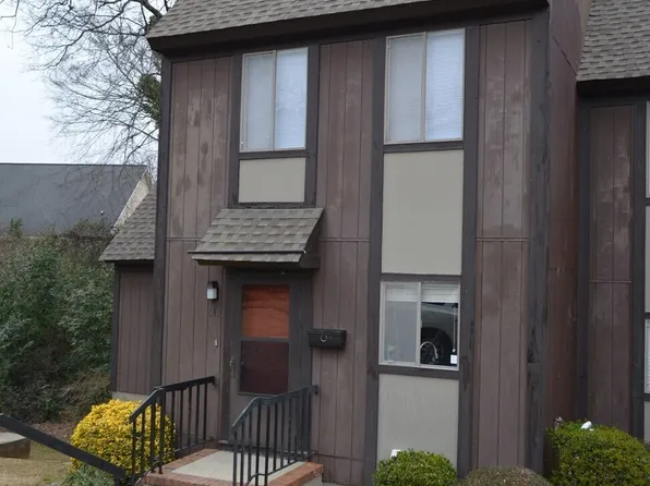 642 Willow Creek Dr, Macon, GA 31204