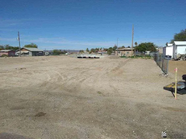 29450 S Arizona Ave, Wellton, AZ 85356