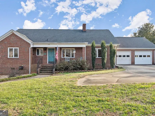 550 Grand Ave, Cornelia, GA 30531