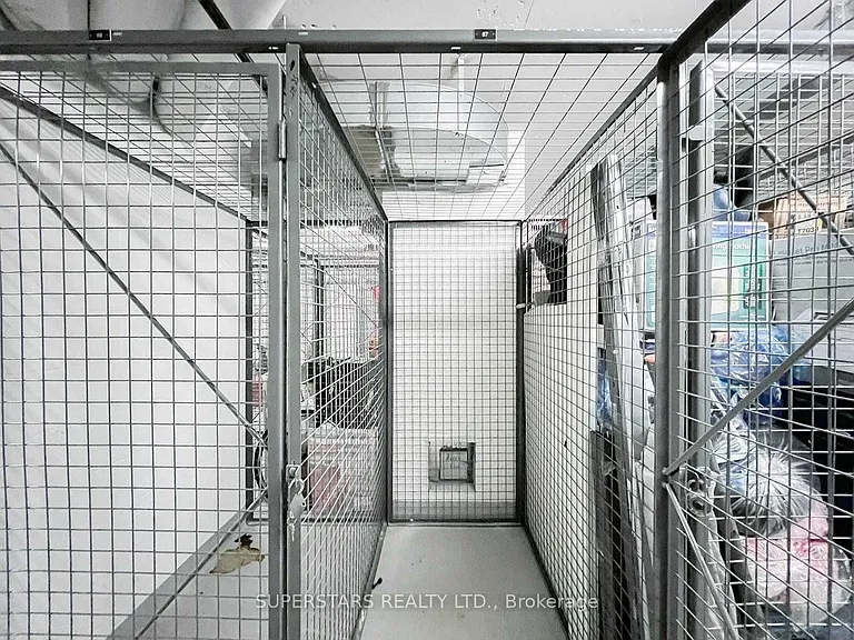 7 Grenville St #911 — Photo 10