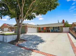 28190 Alaminos Dr, Santa Clarita, CA 91350