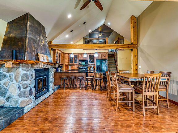 3rd image of 17787 Kitchigami Rd SE Unit 11