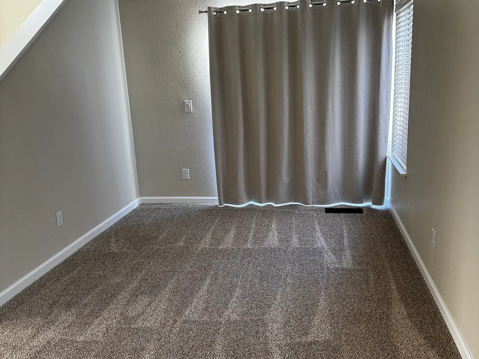 3 bed, 1435 sqft, $2,875 — Photo 4