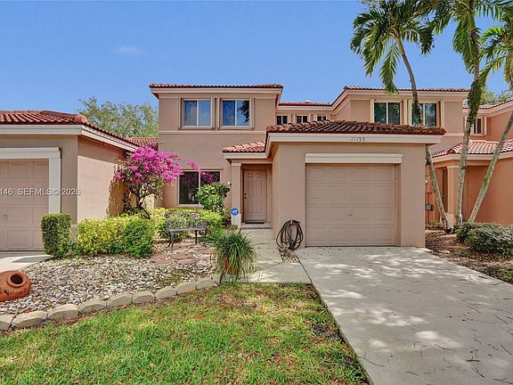 3rd image of 11155 SW 17th Mnr