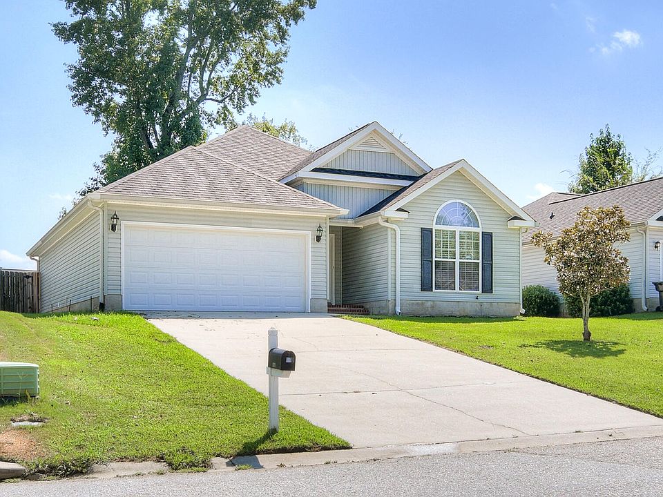 1st image of 811 Tyler Woods Drive