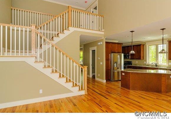 2nd image of 4 Faulkner Ave