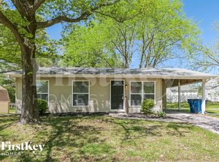 2787 Dawnview Dr, Florissant, MO 63031
