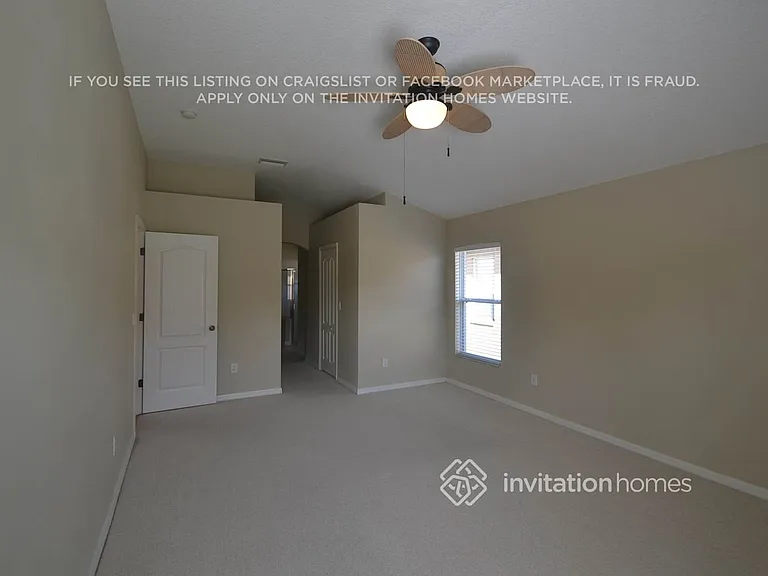 1021 Torreya Way — Photo 7