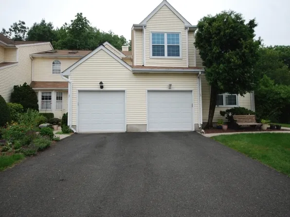 25 Watchung Trl, Branchburg Twp., NJ 08876