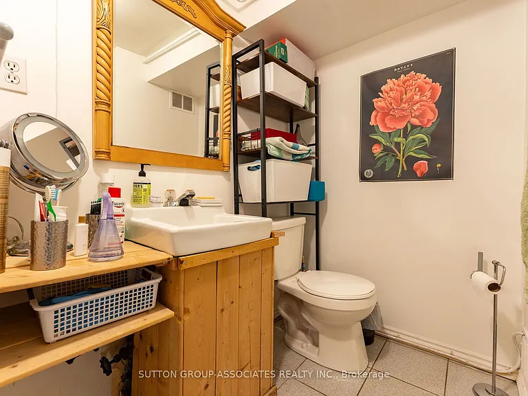 57 Aziel St #LOWER — Photo 15