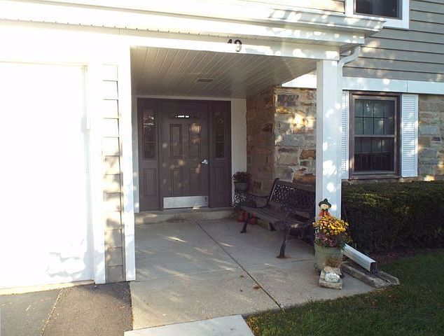 1st image of 49 Stanton Ct Unit A1