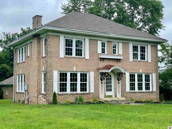 611 S 7th St, Mayfield, KY 42066