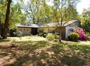 9390 S Starfish Ave, Floral City, FL 34436