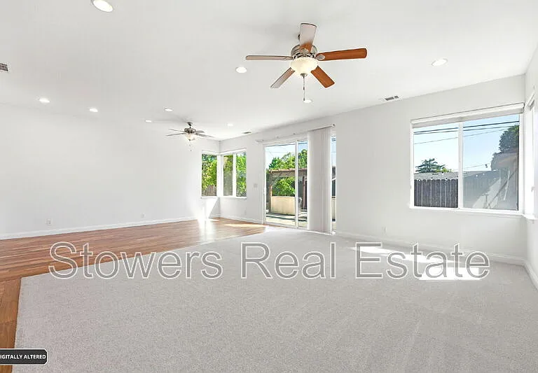 8049 Elgin Ln — Photo 45