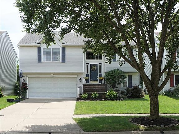 2nd image of 9558 Cyprus Ln