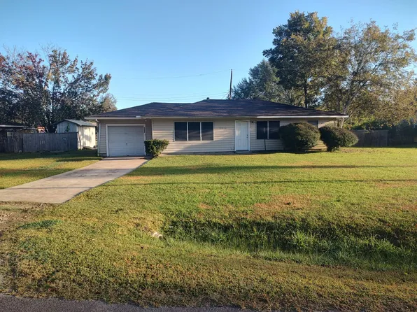 2416 Bradford St, Orange, TX 77630