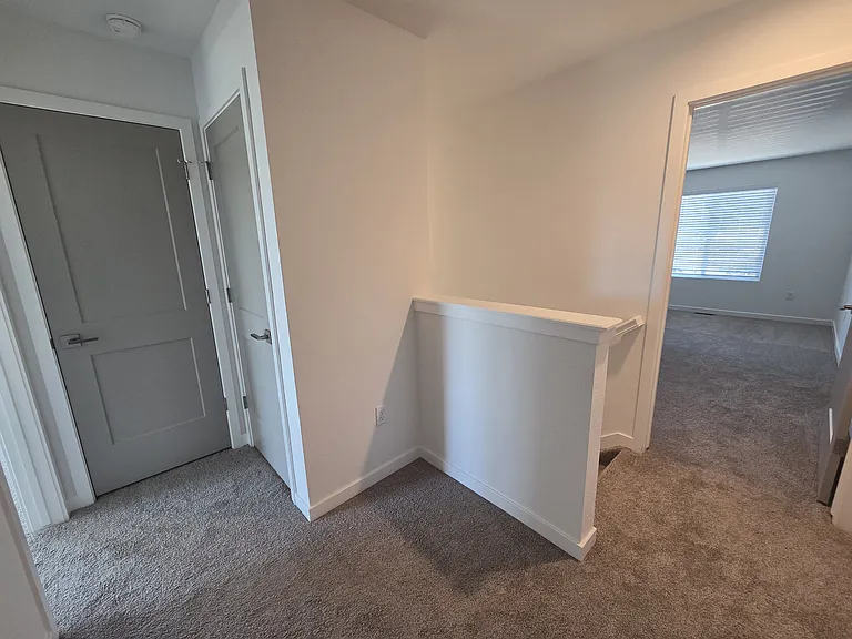 1905 Erin Loop — Photo 15
