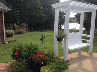 118 Shorebrook Dr, Williamston, SC 29697