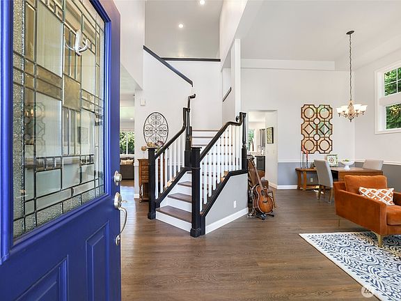 4th image of 5440 NE 2nd Court