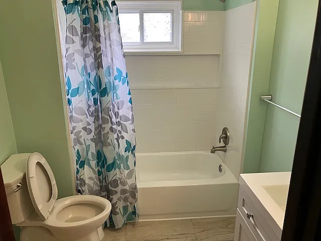Full Bath.