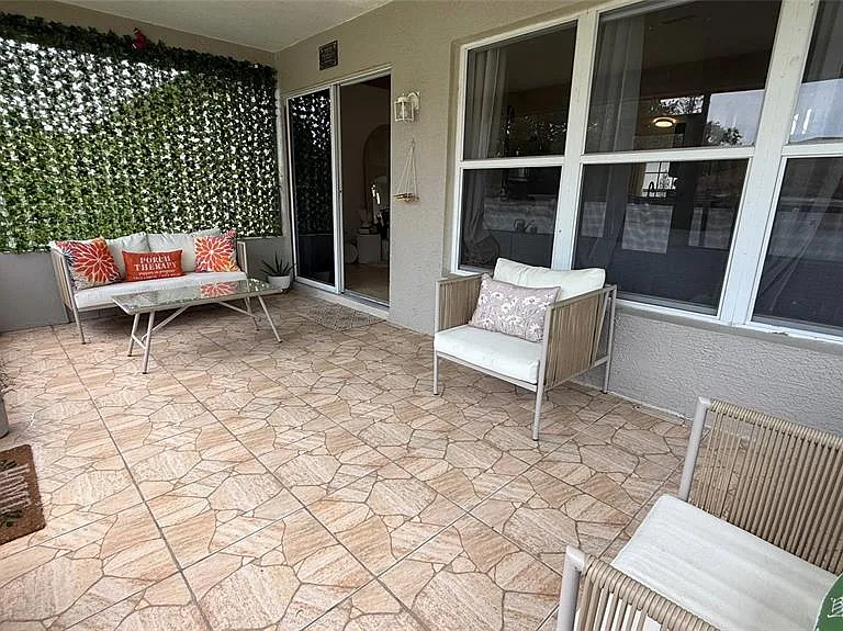 1381 Fallwood Dr — Photo 30