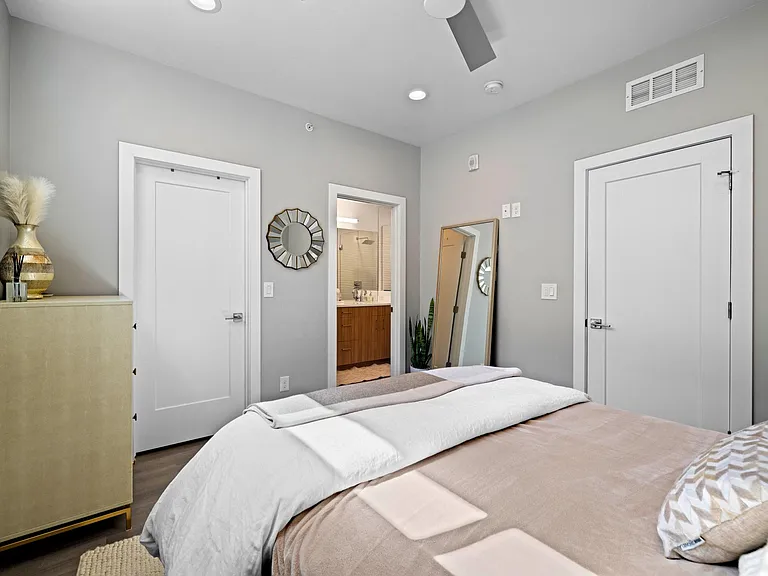 1624 N Irving St #4 — Photo 18