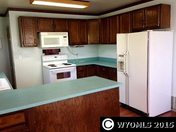 3rd image of 701 W Keays St