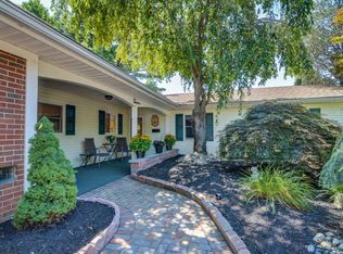 12 Jasmine Rd, Matawan, NJ 07747