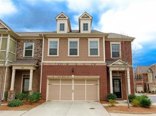 101 Newcomb Ct, Sandy Springs, GA 30328