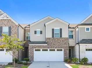 1287 Sunny Lake Dr, Lawrenceville, GA 30043
