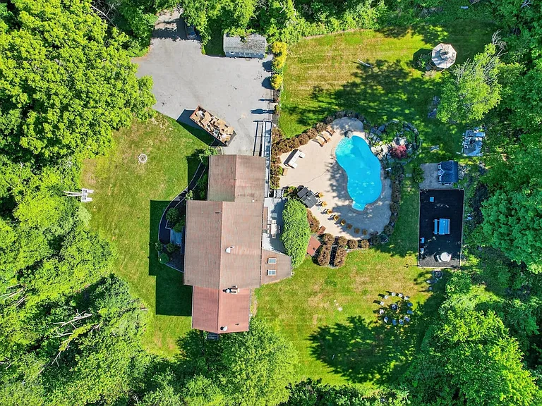 661 Lakes Rd #ID1563992P — Photo 78