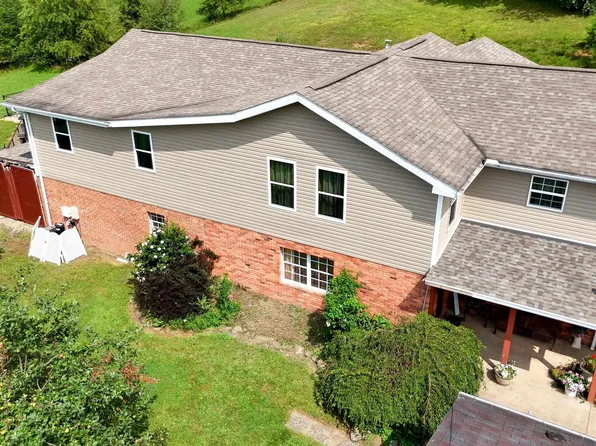 146 Granville Ln, Buckhannon, WV 26201